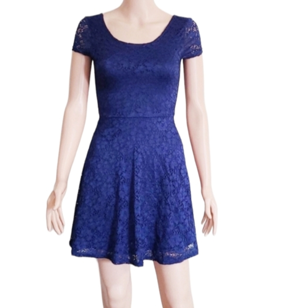 Derek Heart Navy Blue Floral Lace Short‎ sleeve Fit &Flare Size XS